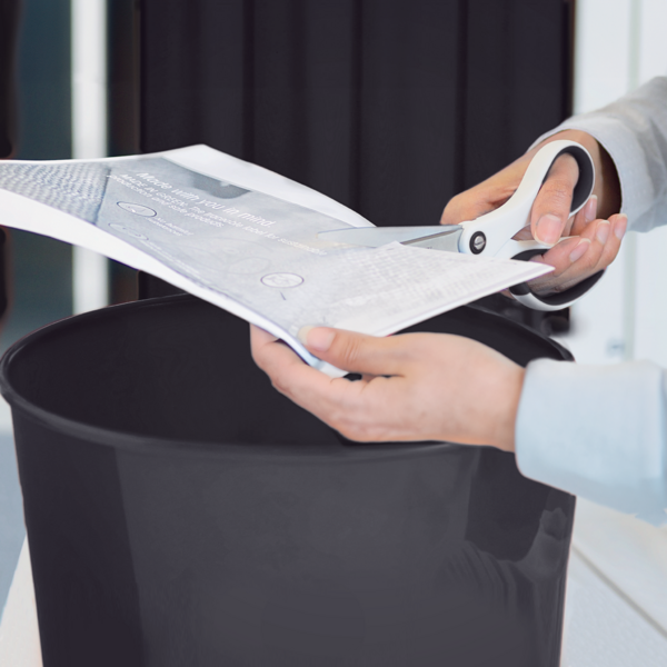 Papelera WOW de Leitz Negro 15 l.