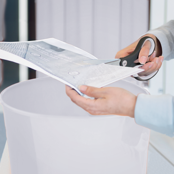 Papelera WOW de Leitz Blanco 15 l.