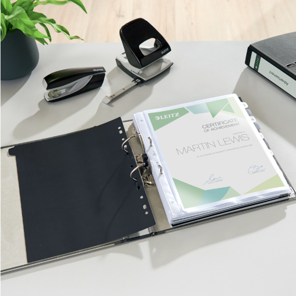 Archivador De Palanca Clásico Jaspeado 180º Leitz, Co2 Compensado, 100% Cartón Reciclado Negro