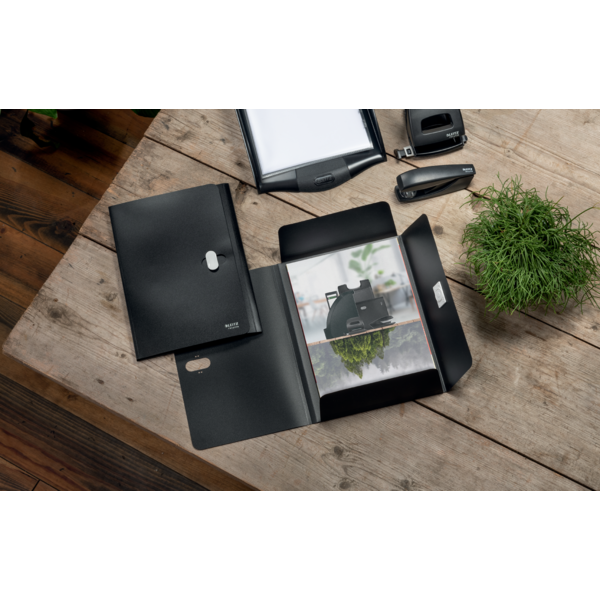 Carpeta De 3 Solapas Leitz Recycle, Co2 Compensado Negro A4