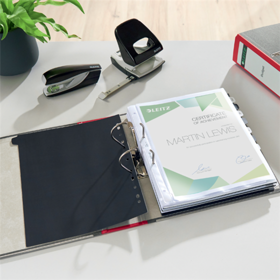 Archivador De Palanca Clásico Jaspeado 180º Leitz, Co2 Compensado, 100% Cartón Reciclado Rojo A4 Lomo: 80 Mm.