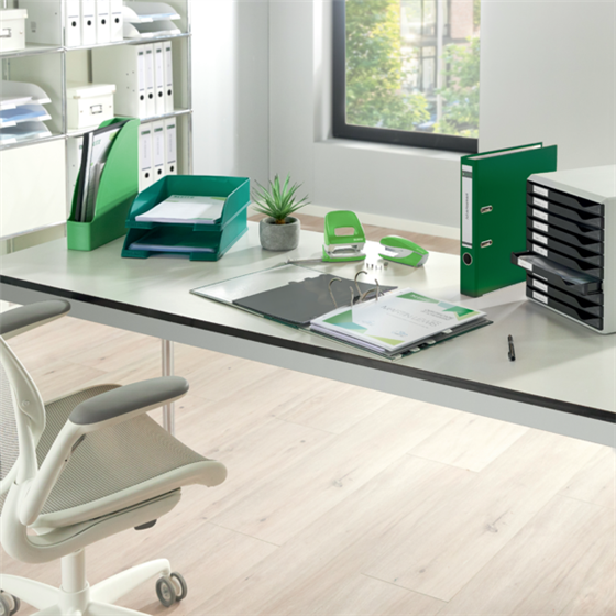 Archivador De Palanca Clásico Jaspeado 180º Leitz, Co2 Compensado, 100% Cartón Reciclado Verde