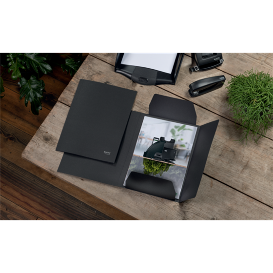 Carpeta De 3 Solapas De Cartón Leitz Recycle, Co2 Compensado Negro