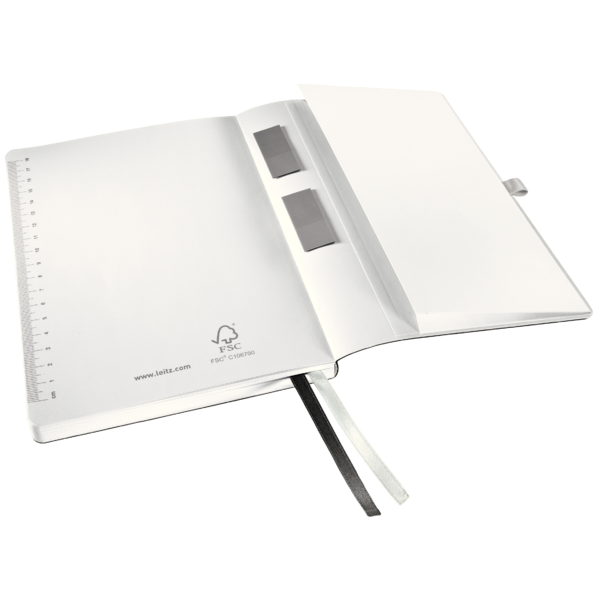 Cuaderno Leitz Style A5 con hojas blancas y tapas flexibles Negro satinado 80 H. 100 g.