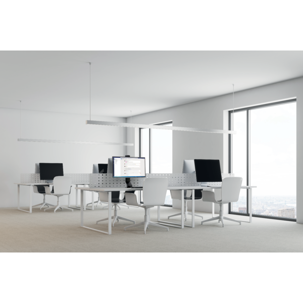 Brazo SmartFit® de ahorro de espacio para un monitor Plata