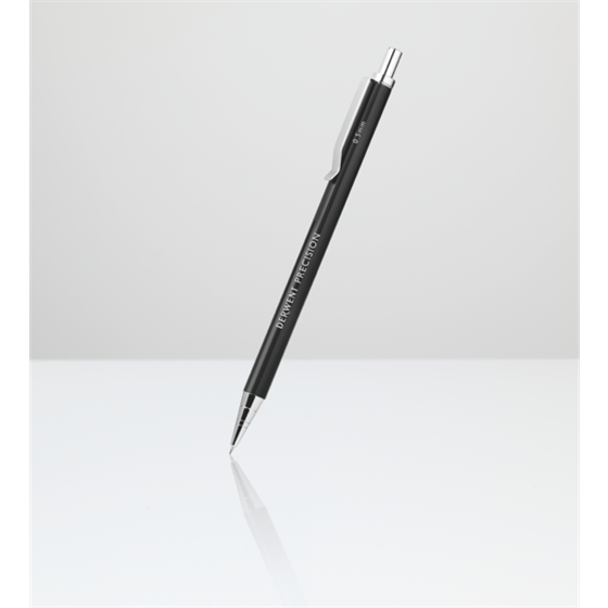 Juego De Portaminas Precision De Derwent Hb 0,5