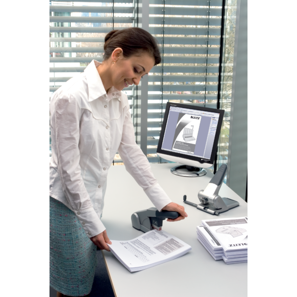 Grapadora De Grapado Plano Para Gruesos Mod. 1400 De Petrus Plata