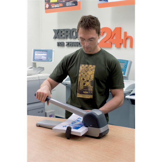 Súper Taladro Mod. 582 De Petrus Plata 25 Mm/250 Hojas (Papel 80 Grs.)