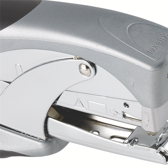 Grapadora Metálica De Tenaza Rexel Office 56 Capacidad 25 Hojas Plata