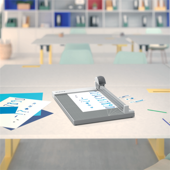 Cizalla De Papel Leitz Precision Office A4+