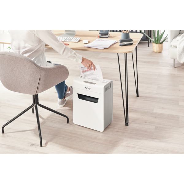 Destructora De Papel Leitz Iq Protect Premium 4M