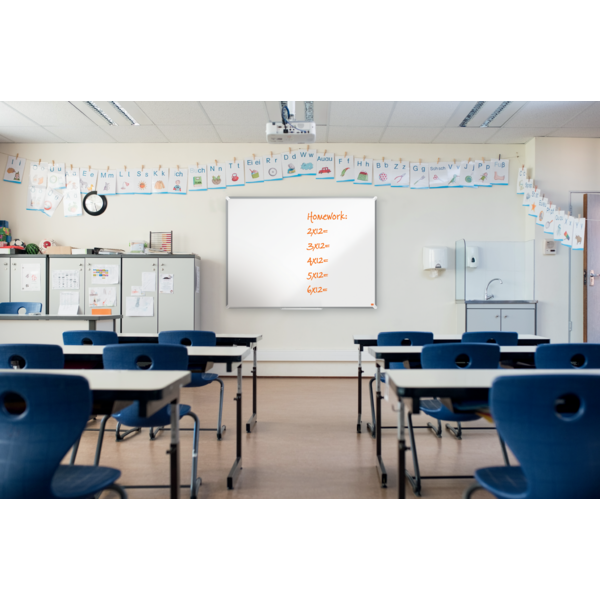 Pizarra Magnética De Acero Lacado Nobo Premium Plus De 900X600Mm Blanco