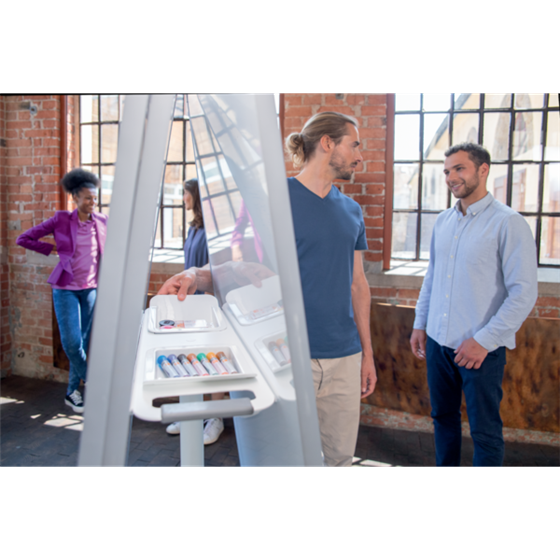 Pizarra Portátil Y Tablero De Anuncios Para El Sistema De Colaboración Move & Meet De Nobo 1800X900 Mm Blanco