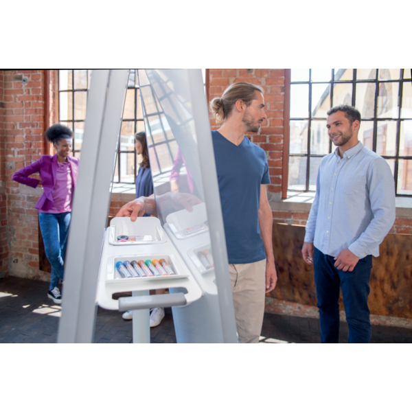 Pizarra Portátil Y Tablero De Anuncios Para El Sistema De Colaboración Move & Meet De Nobo 1800X900 Mm Blanco