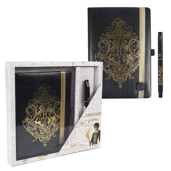 Set De Papelería Harry Potter Cerdá 24.0 x 3.0 x 23.0 cm.