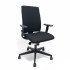 Silla Intrata O-12 sincro oban negro brazo regulable