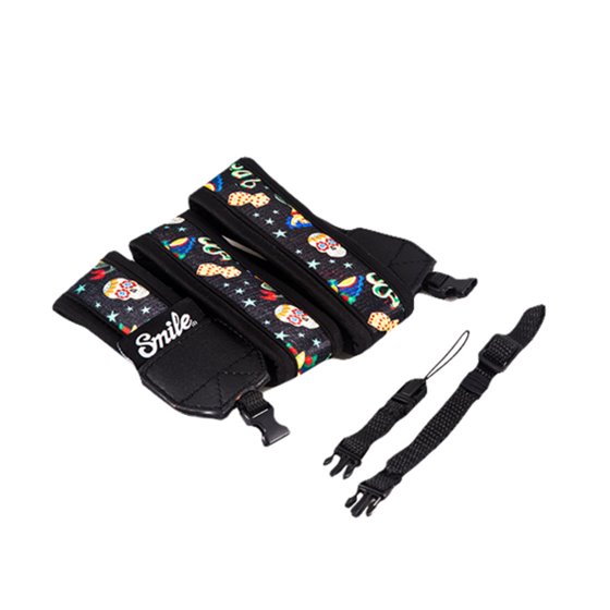 Camera Strap Hungup - Pin Up