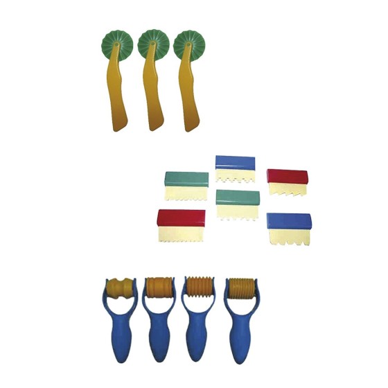 Pack 6 Peines Trazos Surtidos 9Cm