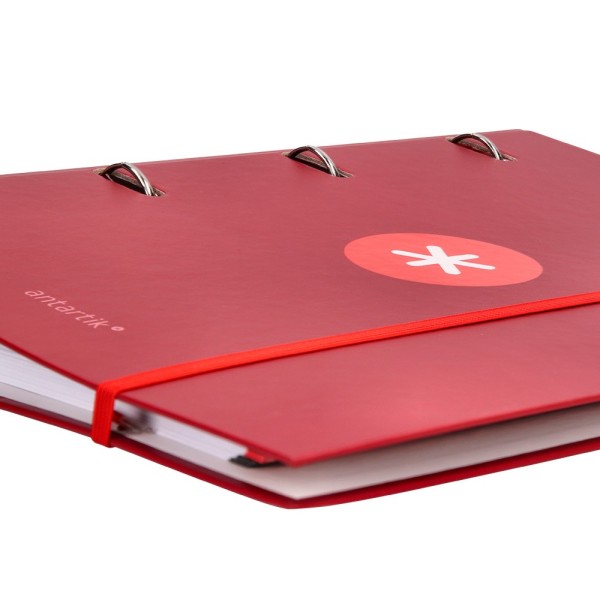 Carpeta con recambio liderpapel antartik a4 cuadro 5 mm forrada 4 anillas 40mm redondas color frambuesa