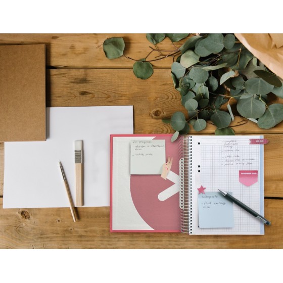 Cuaderno espiral liderpapel a5 micro antartik tapa forrada120h 100 gr cuadro 5 mm 5 band6 taladros color coral