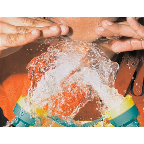 Lavaojos Faru Basic De Pared Basic Con Compesador Automatico De Flujo 315X280X140 Mm