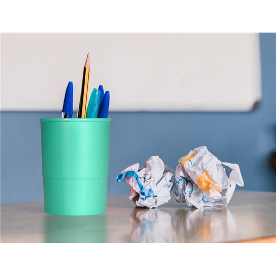 Cubilete Portalapices Q-Connect Verde Menta Pastel Opaco Plastico Diametro 75 Mm Alto 100 Mm