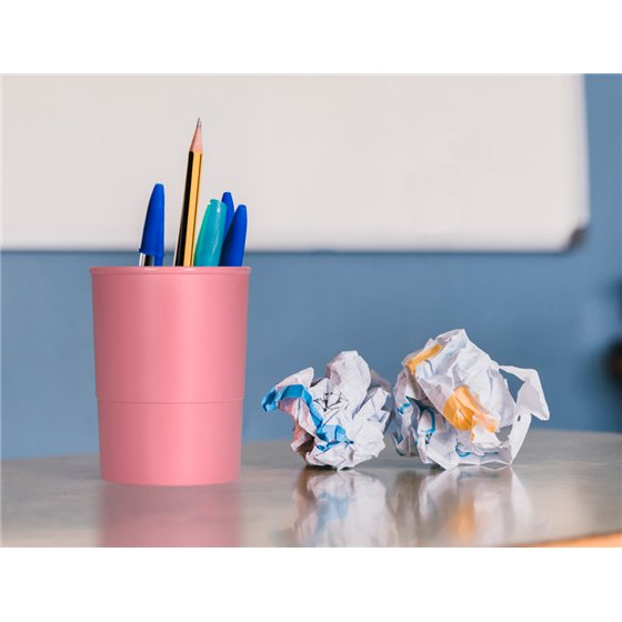 Cubilete Portalapices Q-Connect Rosa Pastel Opaco Plastico Diametro 75 Mm Alto 100 Mm