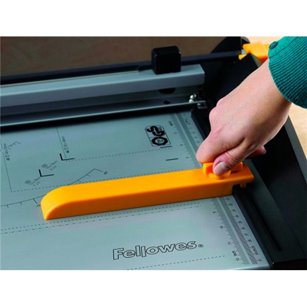Cizalla De Palanca Fellowes Plasma A3 Metalica Hasta 40 Hojas 80 Gr