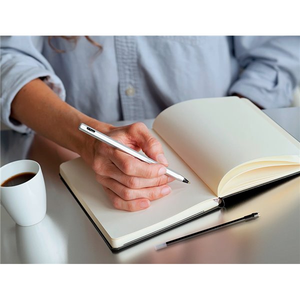 Boligrafo Bic Cristal Renew Tinta Azul Con Cuerpo En Aluminio Mate Mas 2 Recambios En Caja Carton