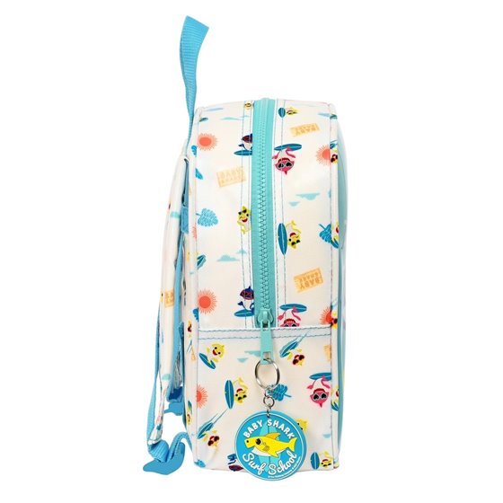 Mochila Guarderia Adaptable A Carro Con Bolsillo Baby Shark "Surfing"22 x 27 x 10 cm.